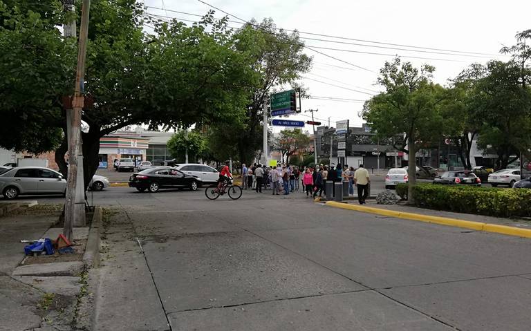vecinos protestando contra ciclovía porque afecta su calidad de vida