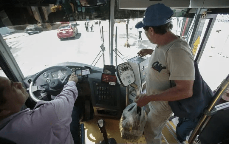 Captura de pantalla 2020-02-19 a la(s) 12.45.23